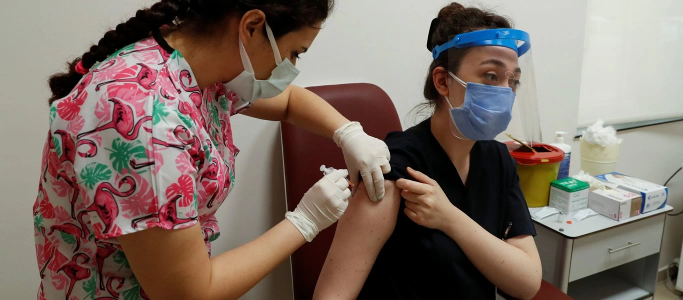 Τουρκία: Πάνω από 675.000 εμβολιασμοί μέσα σε τρεις ημέρες